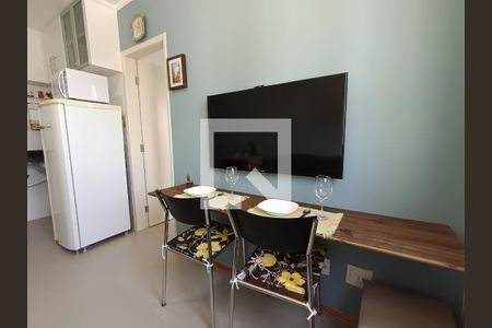 Sala/Cozinha de apartamento para alugar com 1 quarto, 28m² em Mirandópolis, São Paulo