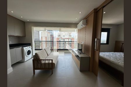 Sala de apartamento para alugar com 1 quarto, 41m² em Empresarial 18 do Forte, Barueri