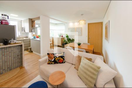 Sala de apartamento à venda com 2 quartos, 64m² em Buritis, Belo Horizonte