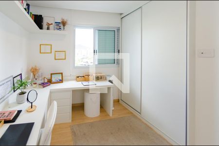 Suíte 1 de apartamento à venda com 2 quartos, 64m² em Buritis, Belo Horizonte