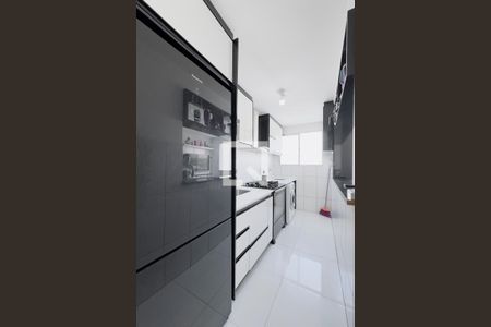 Cozinha / Lavanderia de apartamento para alugar com 2 quartos, 48m² em Jardim Ismenia, São José dos Campos