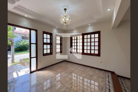 Sala de casa de condomínio à venda com 3 quartos, 448m² em Chácaras Alpina, Valinhos