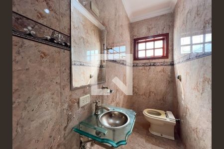 Lavabo de casa de condomínio à venda com 3 quartos, 448m² em Chácaras Alpina, Valinhos