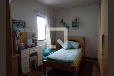 Casa à venda com 3 quartos, 300m² em Parque Novo Mundo, São Paulo