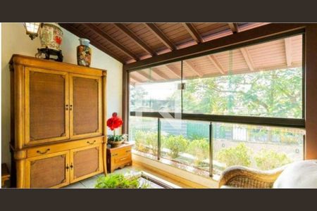 Casa à venda com 4 quartos, 580m² em Parque Edu Chaves, São Paulo