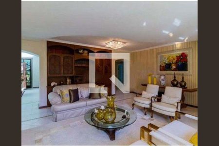 Casa à venda com 4 quartos, 580m² em Parque Edu Chaves, São Paulo