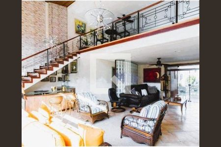 Casa à venda com 4 quartos, 580m² em Parque Edu Chaves, São Paulo