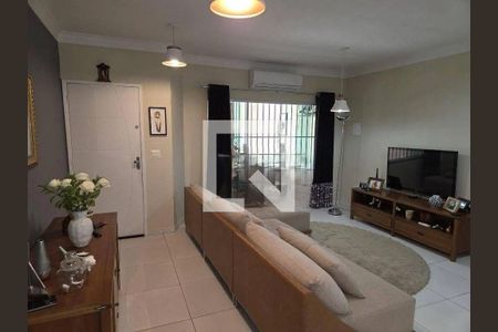 Casa à venda com 3 quartos, 157m² em Vila Carrão, São Paulo