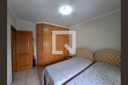 Apartamento à venda com 4 quartos, 205m² em Parque Novo Mundo, São Paulo