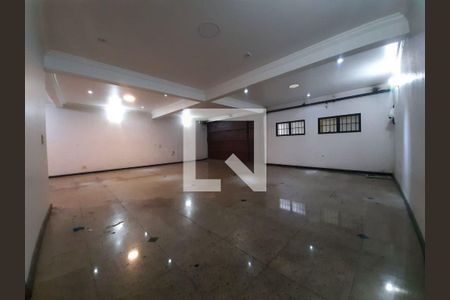 Casa à venda com 4 quartos, 403m² em Parque Novo Mundo, São Paulo