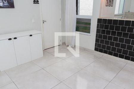 Sala de apartamento para alugar com 2 quartos, 44m² em Cosmos, Rio de Janeiro