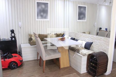Sala  de apartamento à venda com 2 quartos, 53m² em Jardim Flor da Montanha, Guarulhos