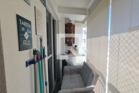 Varanda  de apartamento à venda com 2 quartos, 53m² em Jardim Flor da Montanha, Guarulhos