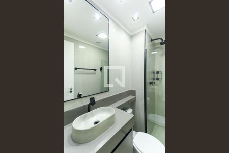 Banheiro de apartamento para alugar com 1 quarto, 37m² em Brás, São Paulo