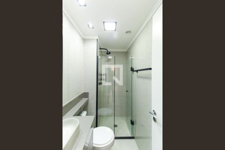 Banheiro de apartamento para alugar com 1 quarto, 37m² em Brás, São Paulo