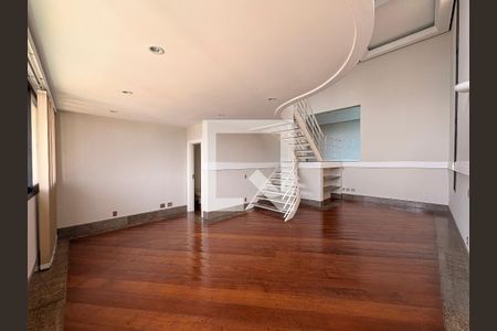 Sala de apartamento à venda com 3 quartos, 290m² em Vila Bastos, Santo André