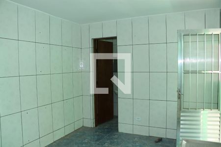 Casa para alugar com 2 quartos, 30m² em Jardim Silvia, Embu das Artes