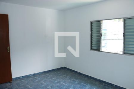 Casa para alugar com 2 quartos, 30m² em Jardim Silvia, Embu das Artes