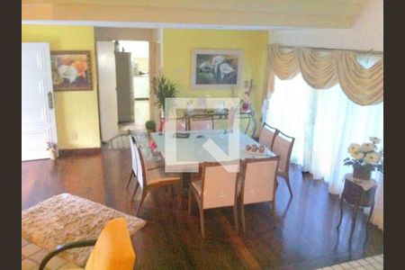 Casa à venda com 4 quartos, 673m² em Recreio dos Bandeirantes, Rio de Janeiro