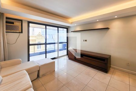 Sala de apartamento para alugar com 3 quartos, 100m² em Flamengo, Rio de Janeiro