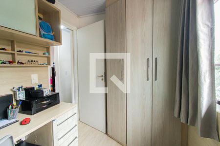 Quarto 1 de apartamento para alugar com 2 quartos, 45m² em Cidade Industrial de Curitiba, Curitiba
