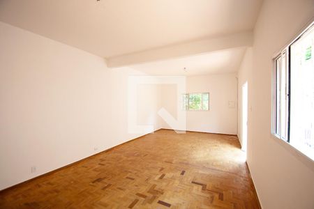 Sala / quarto de casa para alugar com 2 quartos, 60m² em Vila Madalena, São Paulo