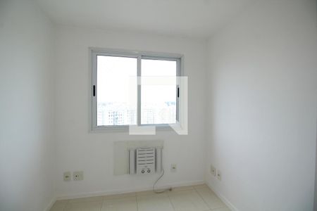 Quarto 1 de apartamento para alugar com 3 quartos, 60m² em Recreio dos Bandeirantes, Rio de Janeiro
