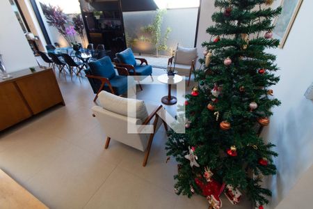 SALA DE ESTAR de casa de condomínio à venda com 3 quartos, 253m² em Fazenda Santa Cândida, Campinas