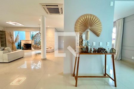 Sala de casa para alugar com 4 quartos, 550m² em Lagoa da Conceição, Florianópolis