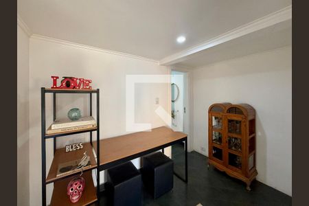 Sala  de apartamento à venda com 2 quartos, 98m² em Vila Nova Conceição, São Paulo