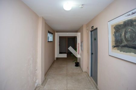 Hall de entrada de apartamento à venda com 3 quartos, 87m² em Jardim Vilas Boas, São Paulo