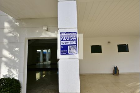 Casa de Condomínio para alugar com 4 quartos, 396m² em Residencial Eldorado, Goiânia