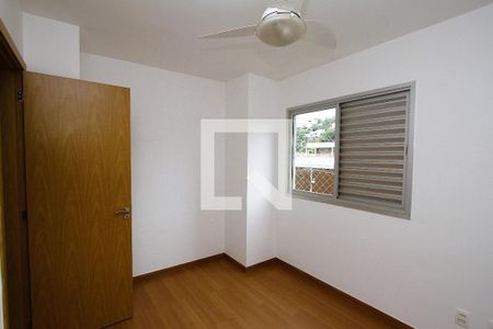 Quarto 2 de apartamento para alugar com 3 quartos, 88m² em Buritis, Belo Horizonte