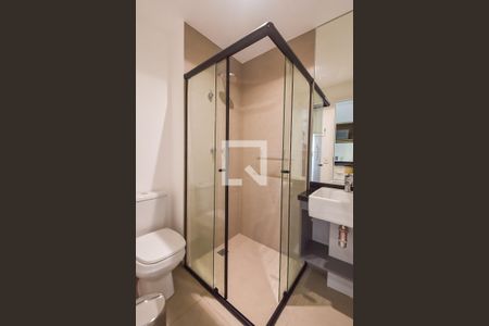 Banheiro de kitnet/studio para alugar com 1 quarto, 22m² em Paraíso, São Paulo