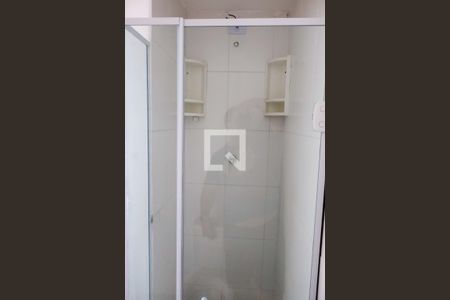 Banheiro de apartamento à venda com 1 quarto, 39m² em Padroeira, Osasco