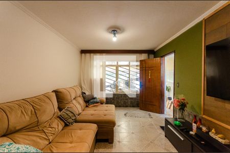 Sala de casa para alugar com 3 quartos, 150m² em Jardim Regina, São Paulo