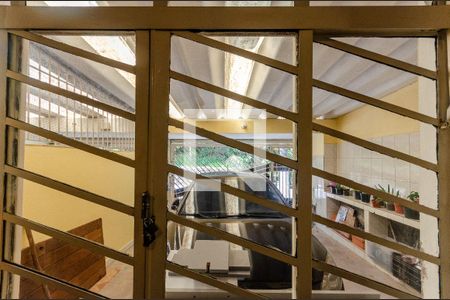 Sala - Janela de casa para alugar com 3 quartos, 150m² em Jardim Regina, São Paulo