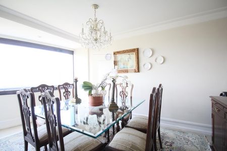 Apartamento para alugar com 2 quartos, 118m² em Jardim Ampliacao, São Paulo