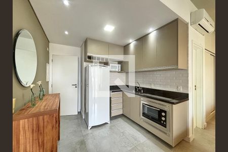 Studio de kitnet/studio para alugar com 1 quarto, 45m² em Indianópolis, São Paulo