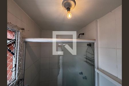 Banheiro da Suíte de casa de condomínio para alugar com 3 quartos, 83m² em Vargem Grande, Rio de Janeiro