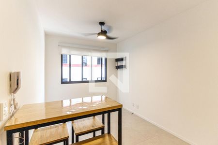 Sala de kitnet/studio para alugar com 1 quarto, 28m² em Vila Buarque, São Paulo