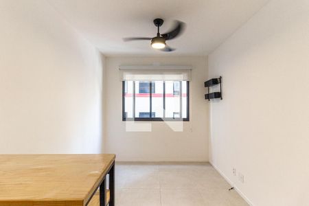 Sala de kitnet/studio para alugar com 1 quarto, 28m² em Vila Buarque, São Paulo