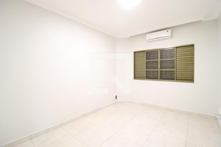 Quarto 2 de apartamento para alugar com 3 quartos, 127m² em Fundinho, Uberlândia