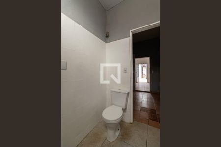 Banheiro de casa para alugar com 1 quarto, 83m² em Vila Brasil, São Paulo