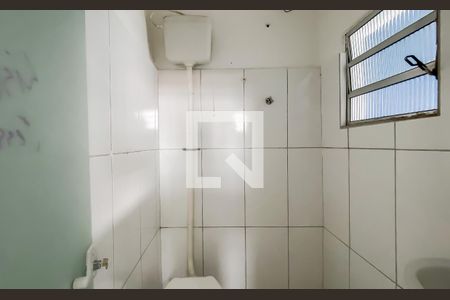 Banheiro de casa para alugar com 1 quarto, 40m² em Vila Cisper, São Paulo