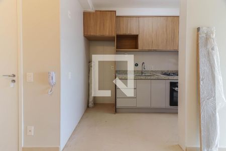Sala de apartamento para alugar com 2 quartos, 56m² em Vila Sonia, São Paulo