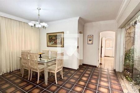 Casa à venda com 5 quartos, 250m² em Vila Formosa, São Paulo