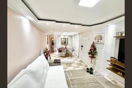 Sala de casa à venda com 3 quartos, 200m² em Jardim Carlu, São Paulo