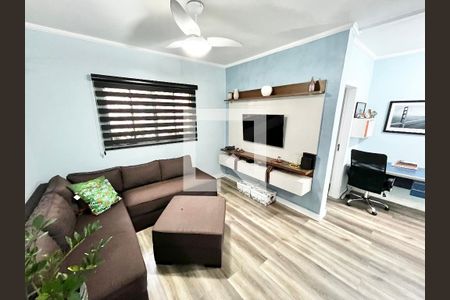 Sala 2 de casa à venda com 3 quartos, 200m² em Jardim Carlu, São Paulo