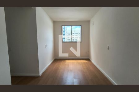 Quarto 1 de apartamento para alugar com 2 quartos, 45m² em Recreio dos Bandeirantes, Rio de Janeiro